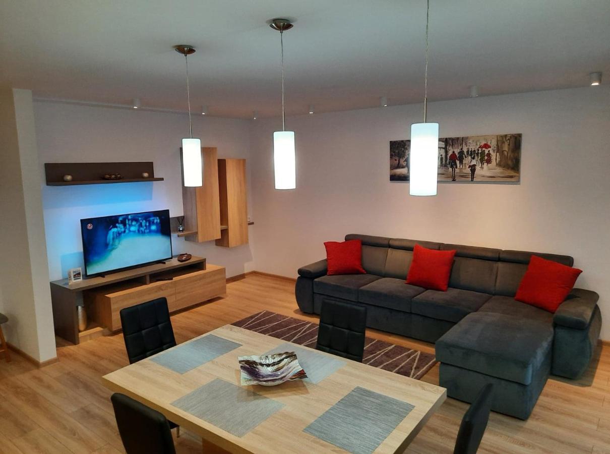 Sorin'S Comfortable Apartment Brasov Luaran gambar