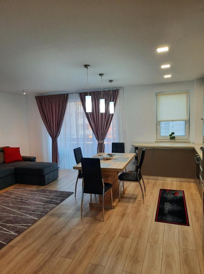 Sorin'S Comfortable Apartment Brasov Luaran gambar