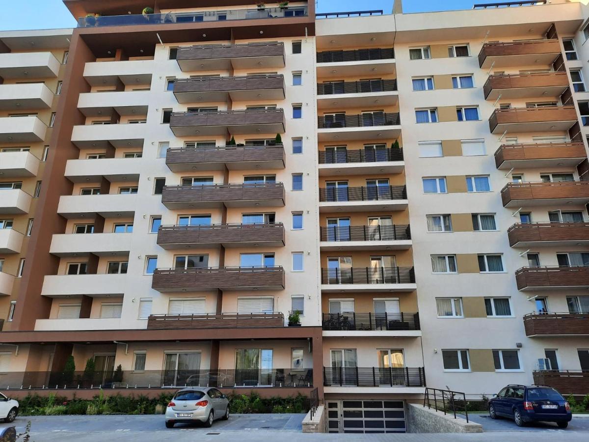 Sorin'S Comfortable Apartment Brasov Luaran gambar